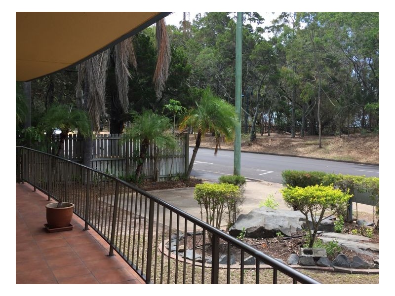 1/394 Esplanade, Torquay QLD 4655