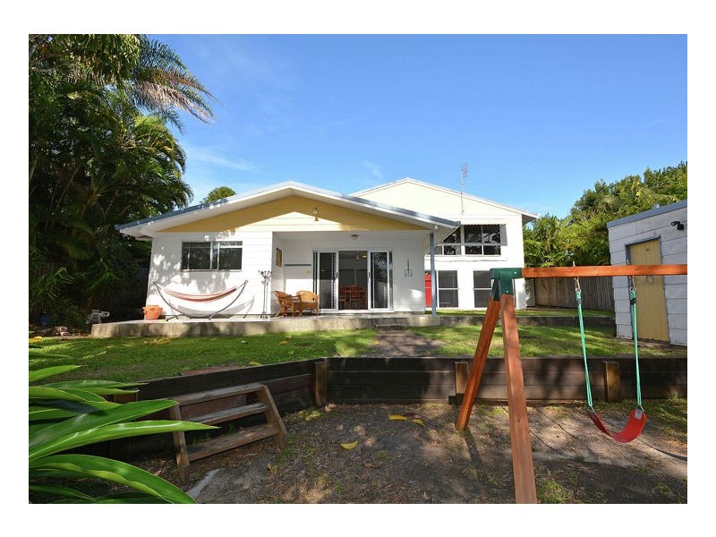 342 Torquay Terrace, Torquay QLD 4655