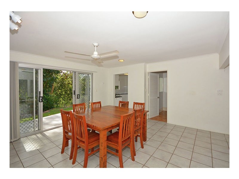 342 Torquay Terrace, Torquay QLD 4655