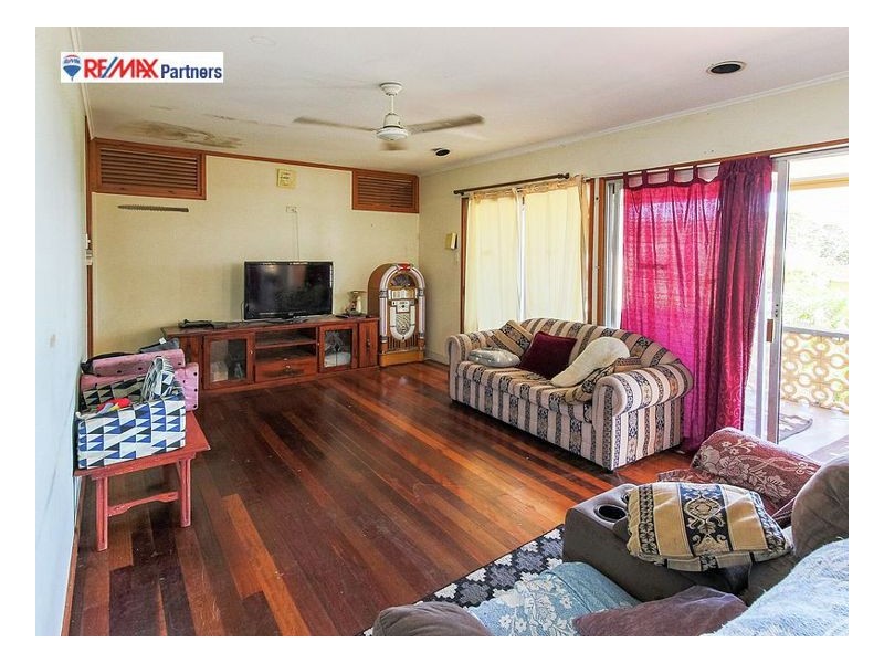 325 Boat Harbour Drive, Scarness QLD 4655