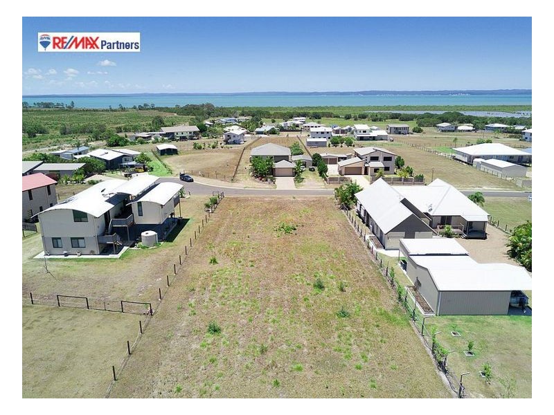 14 Brahminy Court, River Heads QLD 4655