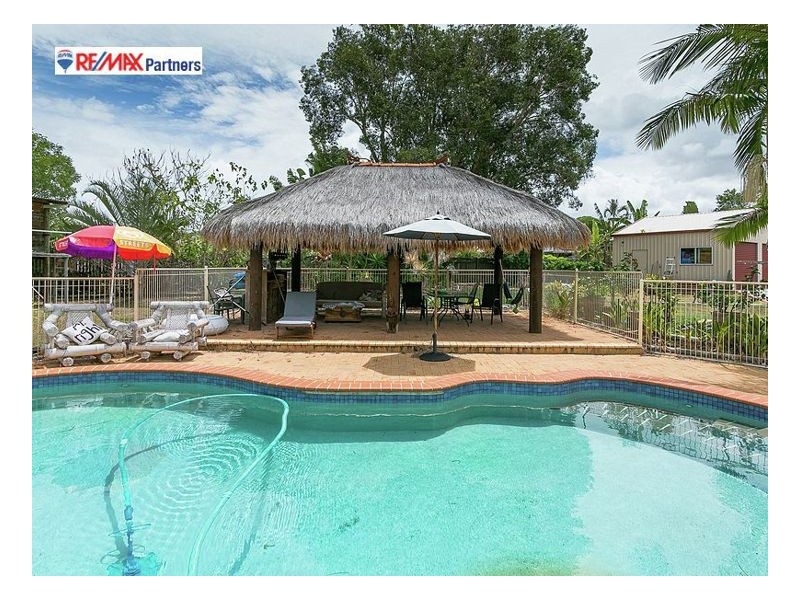 14 Karina Ct, Urangan QLD 4655