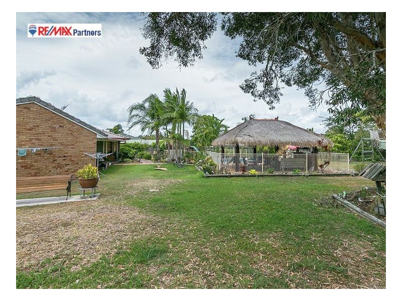 14 Karina Ct, Urangan QLD 4655