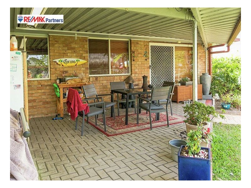 14 Karina Ct, Urangan QLD 4655