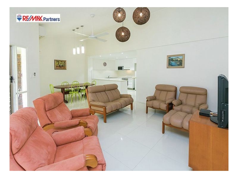 7/123 Freshwater Street, Torquay QLD 4655