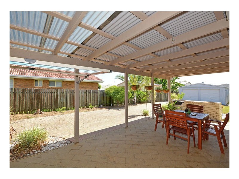 6 Melaleuca Crescent, Kawungan QLD 4655