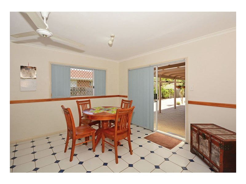 6 Melaleuca Crescent, Kawungan QLD 4655
