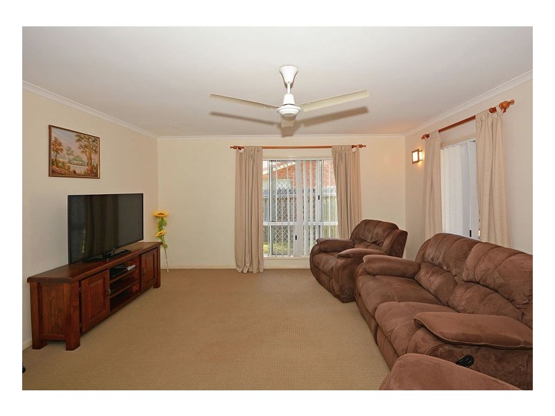 6 Melaleuca Crescent, Kawungan QLD 4655