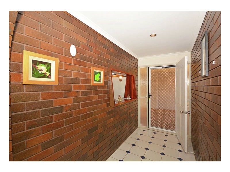 6 Melaleuca Crescent, Kawungan QLD 4655