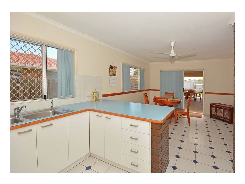6 Melaleuca Crescent, Kawungan QLD 4655
