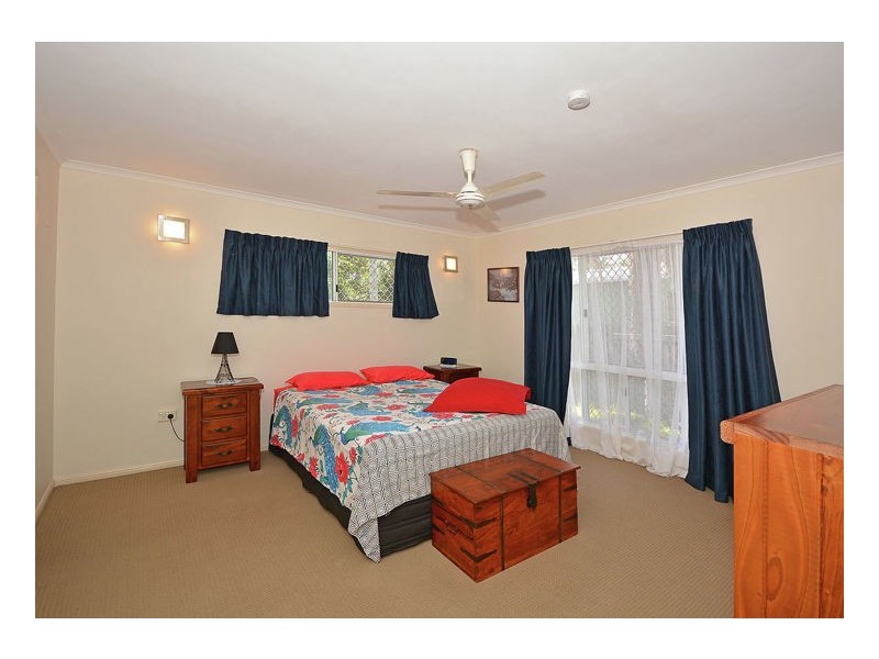6 Melaleuca Crescent, Kawungan QLD 4655