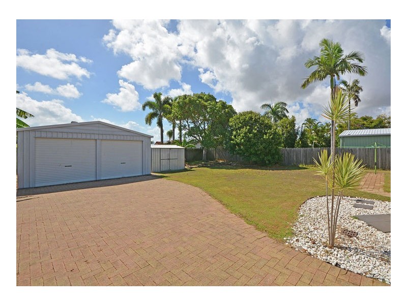 6 Melaleuca Crescent, Kawungan QLD 4655