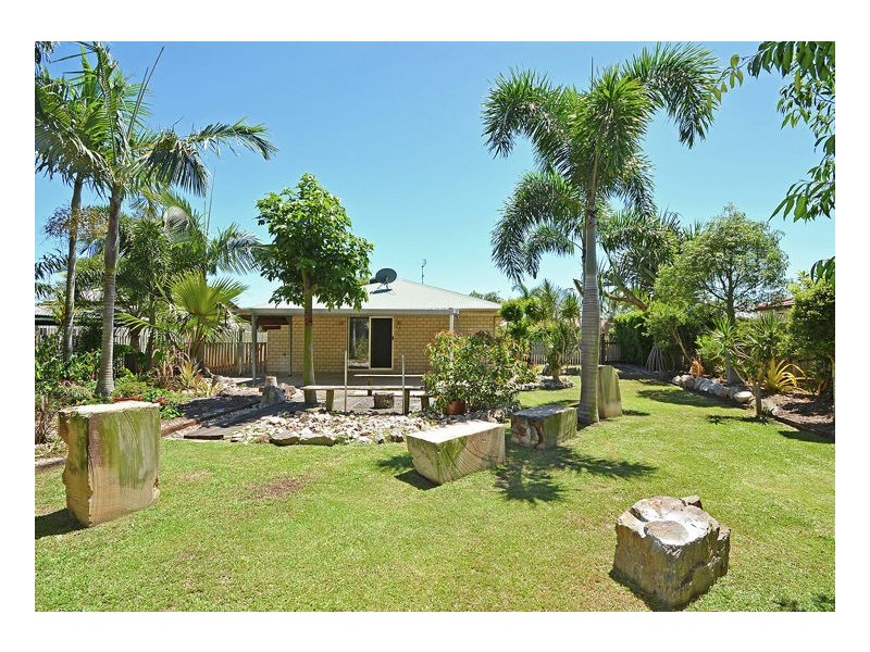 22 Burnett Court, Eli Waters QLD 4655