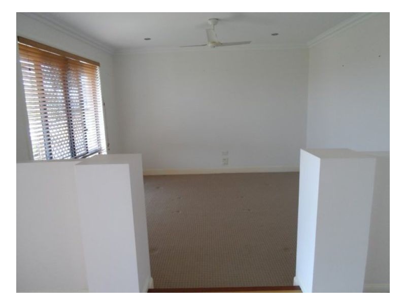 4 Heather Way, Urraween QLD 4655
