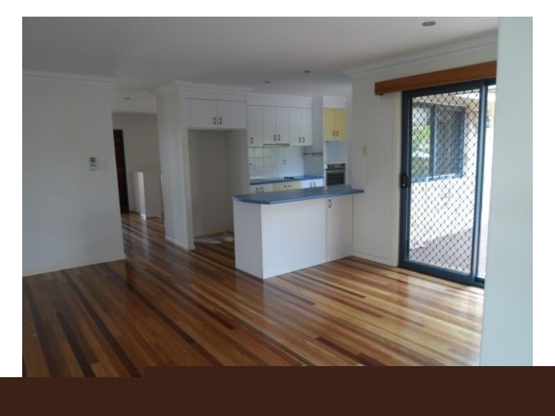 4 Heather Way, Urraween QLD 4655