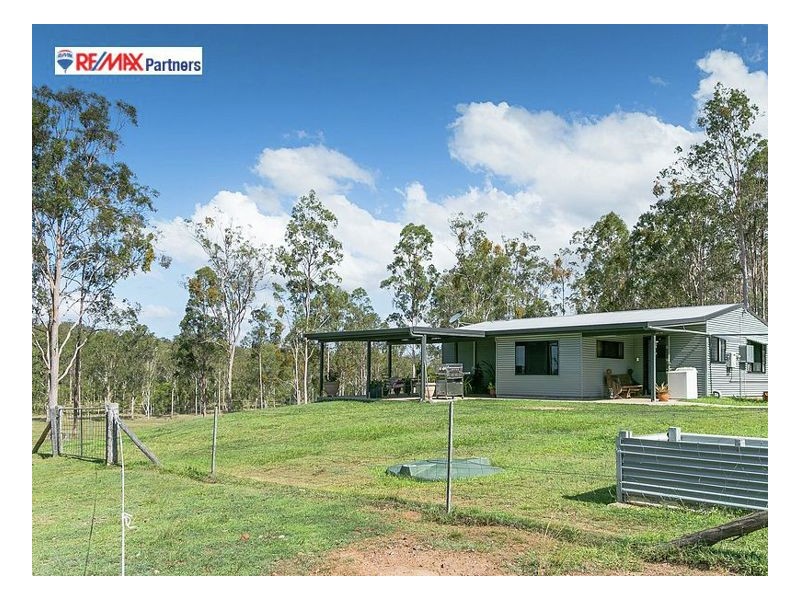 364 Redbank Road, Tiaro QLD 4650