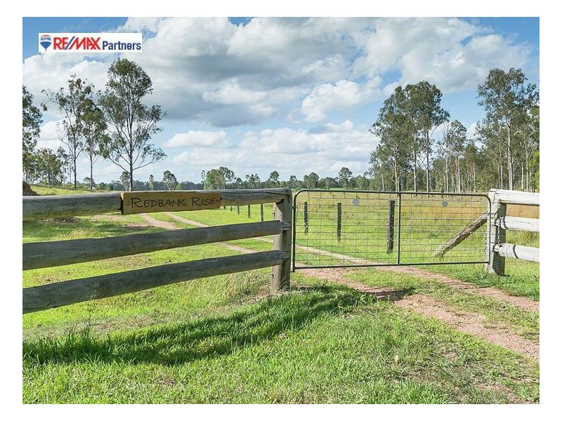 364 Redbank Road, Tiaro QLD 4650