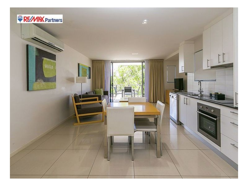 126/627 Charlton Esplanade, Urangan QLD 4655