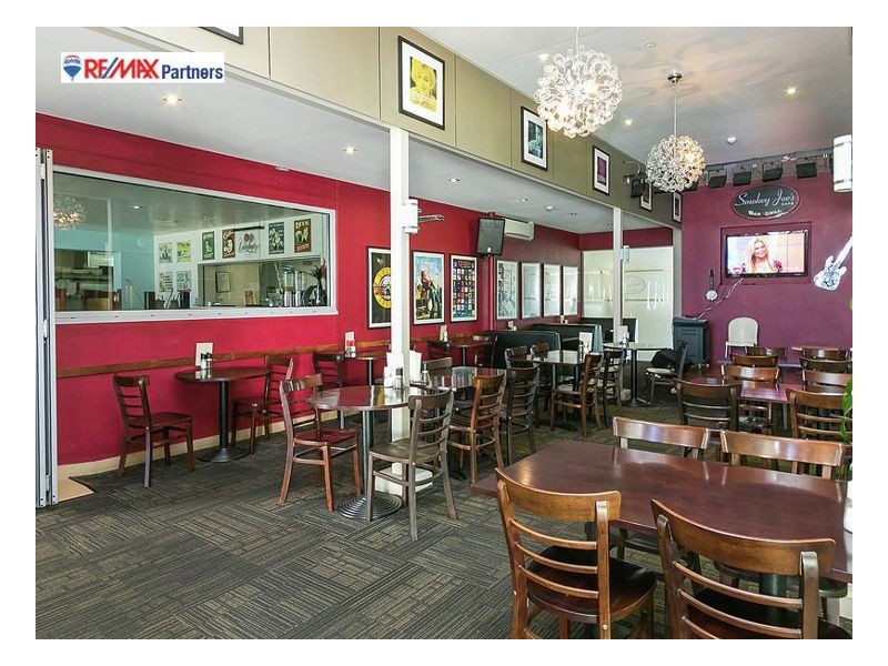 126/627 Charlton Esplanade, Urangan QLD 4655