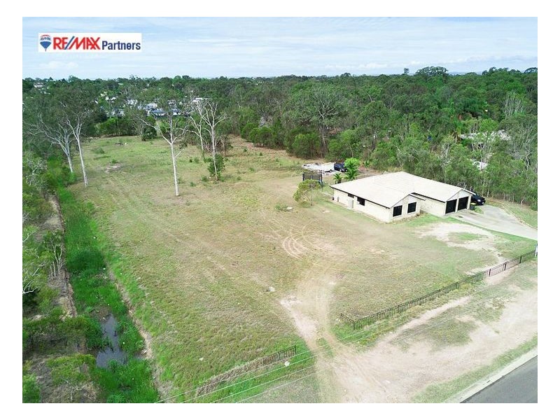 86 Colyton Street, Torquay QLD 4655