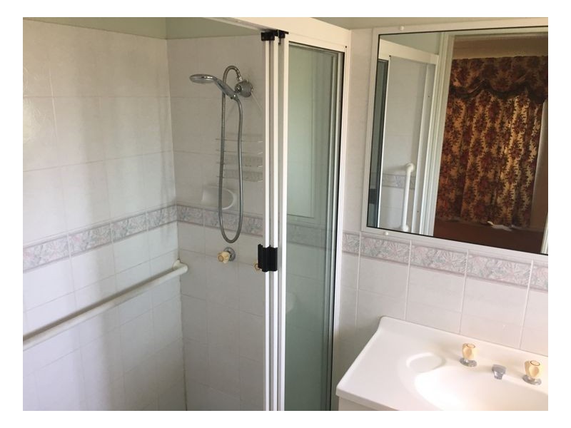 37 Bunker Avenue, Urraween QLD 4655