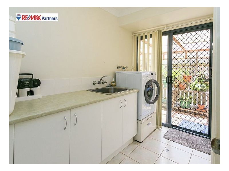 18 Durham Ct, Kawungan QLD 4655
