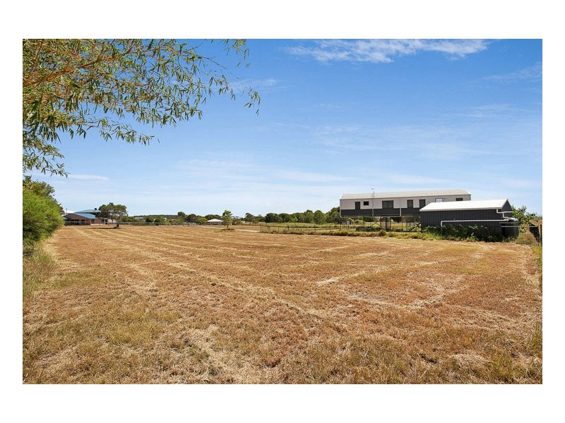 9 Bowarrady Court, River Heads QLD 4655