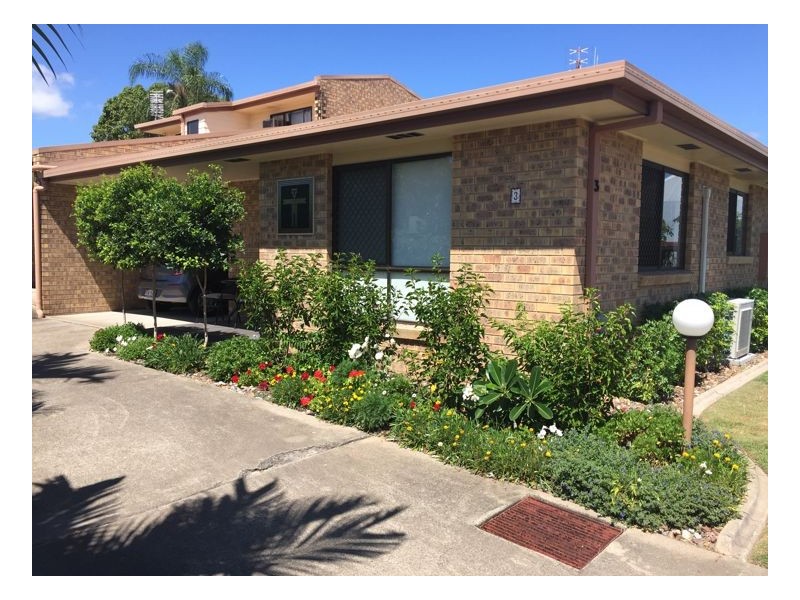 3/233 Torquay Terrace, Torquay QLD 4655