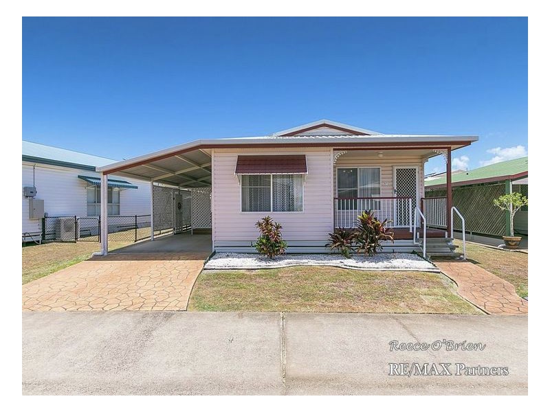 97/7 Bay Drive, Pialba QLD 4655