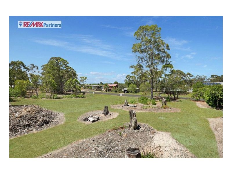 11 Petrel Avenue, River Heads QLD 4655