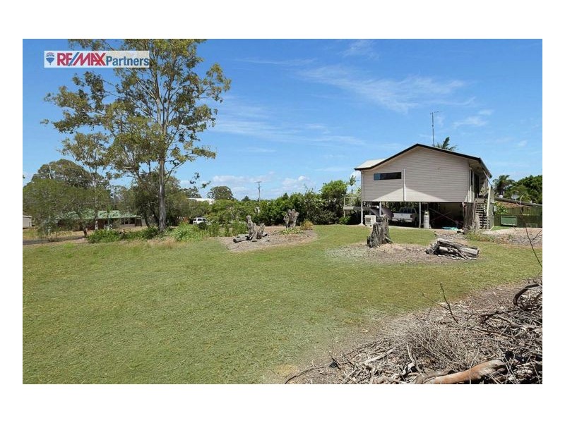 11 Petrel Avenue, River Heads QLD 4655
