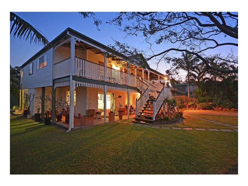 22 Craig Crescent, Pialba QLD 4655