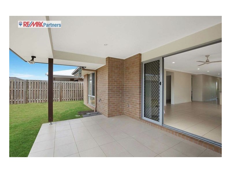 10 Lawson Road, Urraween QLD 4655