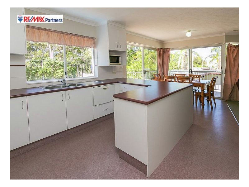 10/407 Esplanade, Torquay QLD 4655