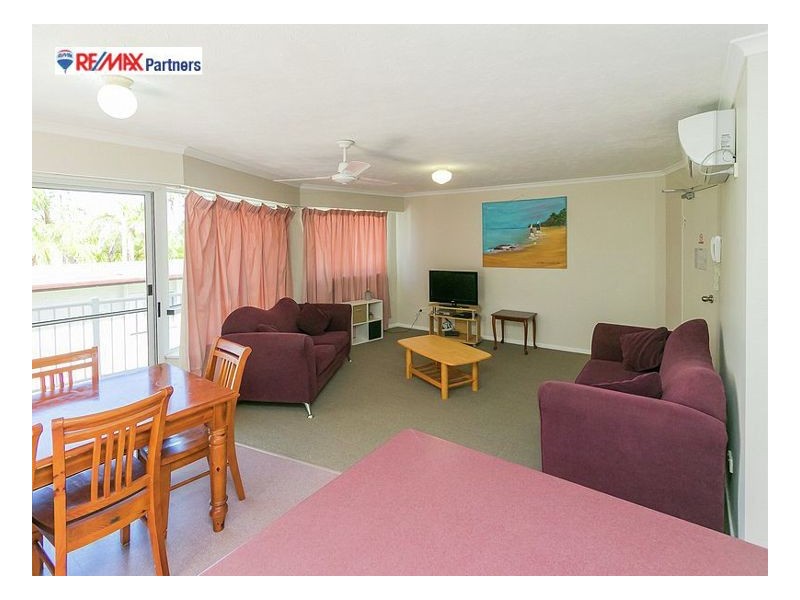 10/407 Esplanade, Torquay QLD 4655