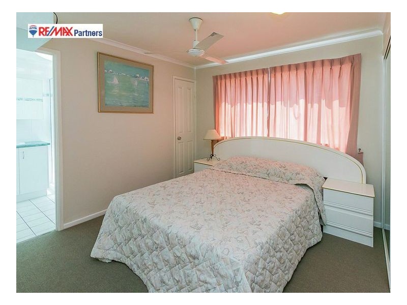 10/407 Esplanade, Torquay QLD 4655
