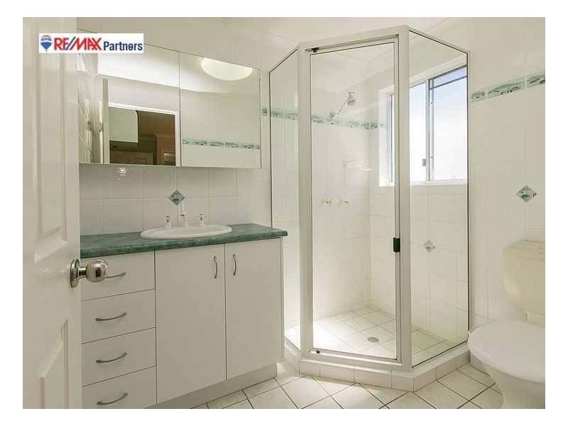 10/407 Esplanade, Torquay QLD 4655