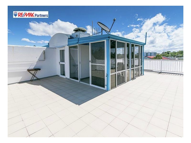 10/407 Esplanade, Torquay QLD 4655