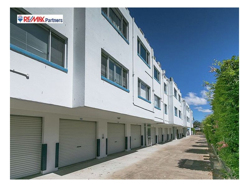 10/407 Esplanade, Torquay QLD 4655