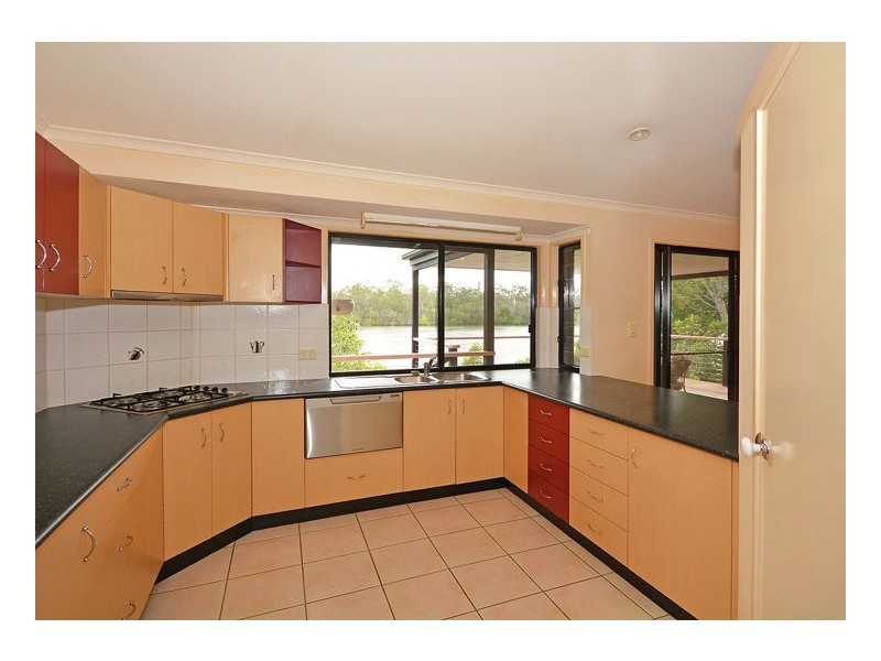 208 Pacific Haven Circuit, Pacific Haven QLD 4659