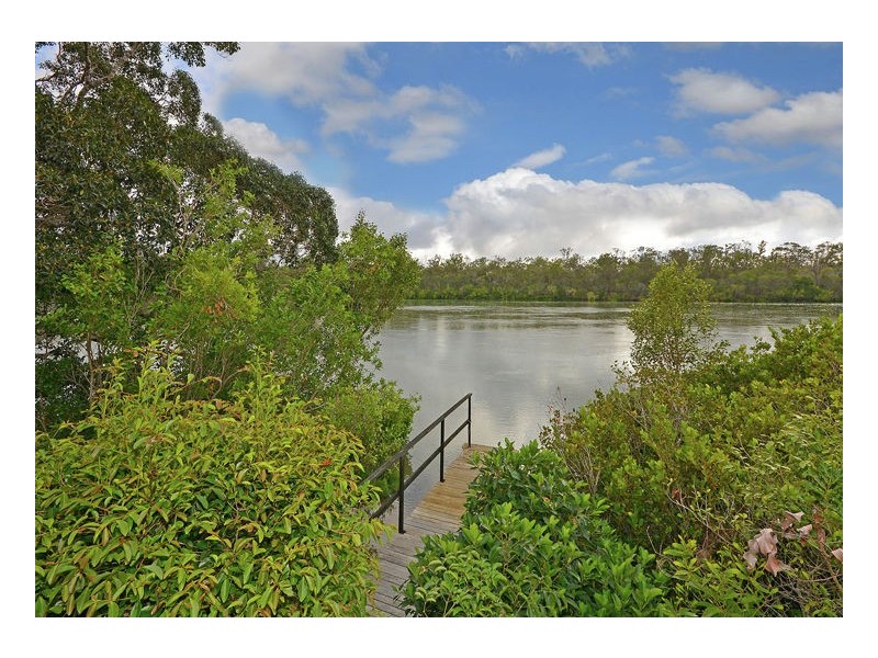 208 Pacific Haven Circuit, Pacific Haven QLD 4659