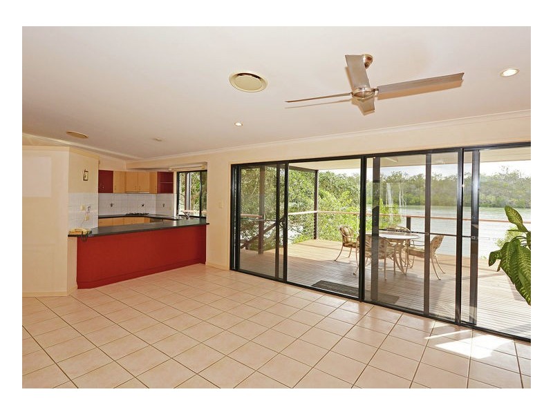 208 Pacific Haven Circuit, Pacific Haven QLD 4659