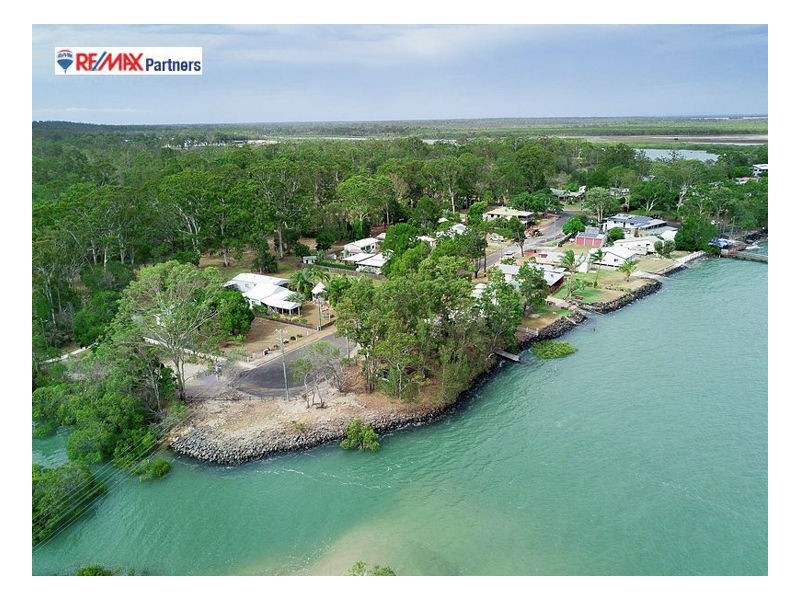 81 Moreton Street, Toogoom QLD 4655