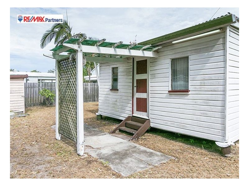 81 Moreton Street, Toogoom QLD 4655