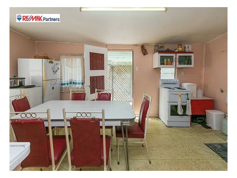 81 Moreton Street, Toogoom QLD 4655