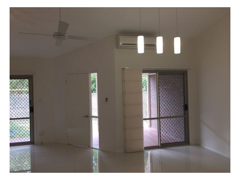 7 /272 Torquay Terrace, Torquay QLD 4655