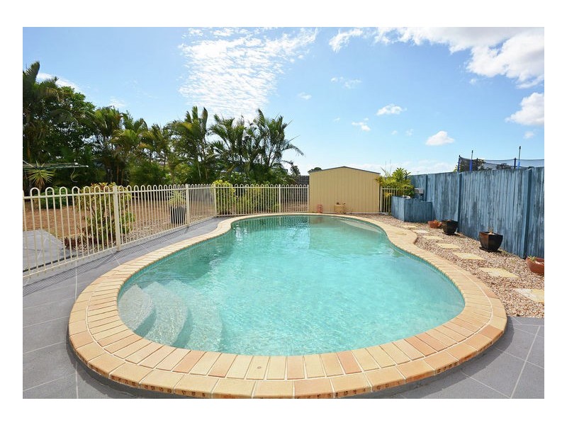 29 Wide Bay Drive, Eli Waters QLD 4655