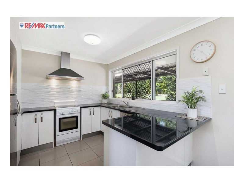 6 Stocks Road, Dundowran Beach QLD 4655
