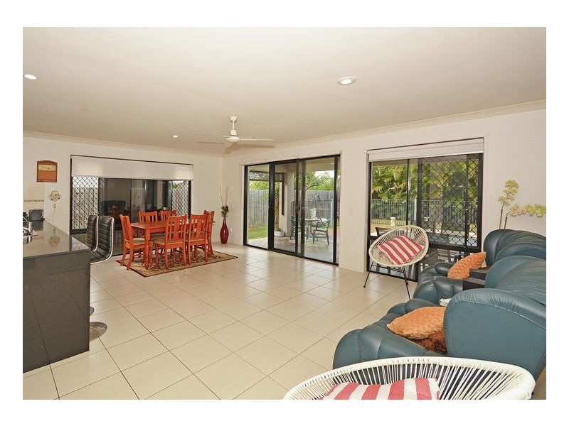 48 Endeavour Way, Eli Waters QLD 4655
