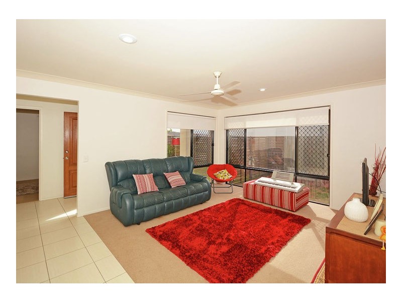 48 Endeavour Way, Eli Waters QLD 4655